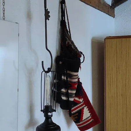 Katic Vikendica Lumbarda